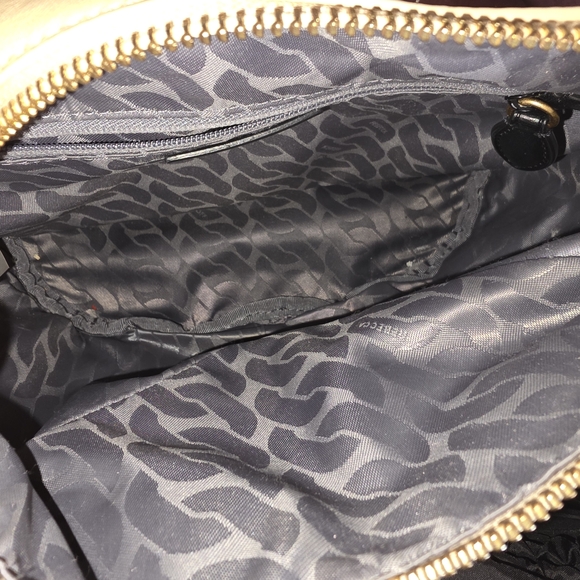 Rebecca Minkoff Cream Shoulder Bag with Gold Accents - Picture 5 of 7